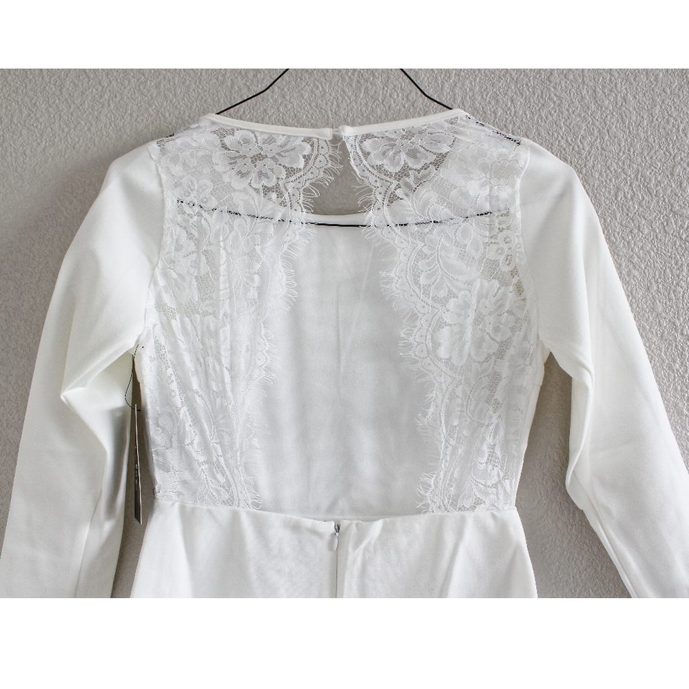 Lulu's White Lace Bodycon Backless Dress - Picture 6 of 7
